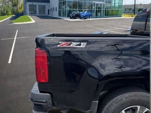 Used 2016 Chevrolet Colorado Z71 AWD/4WD image 16
