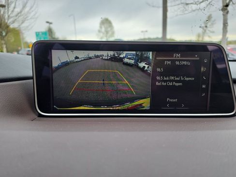 Used 2019 Lexus RX 350 AWD w/ Navigation Package image 16