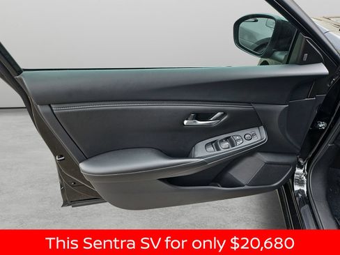 Used 2025 Nissan Sentra SV FWD image 34
