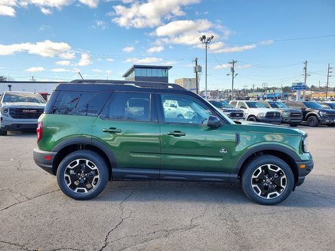 Used 2023 Ford Bronco Sport Outer Banks w/ Tech Package image 6