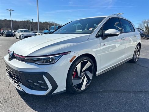 Used 2025 Volkswagen GTI S image 7