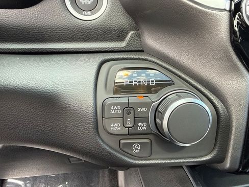 New 2026 RAM 1500 Big Horn AWD/4WD image 14