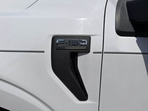 Used 2023 Ford F150 XL RWD image 10