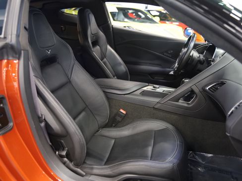 Used 2016 Chevrolet Corvette Z06 w/ 3LZ Preferred Equipment Group RWD image 40