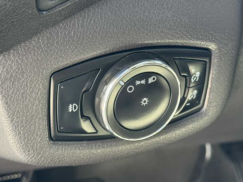 Used 2015 Ford Transit Connect XLT FWD image 24