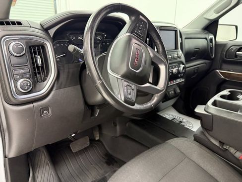 Used 2021 GMC Sierra 1500 SLE w/ Driver Alert Package I image 9