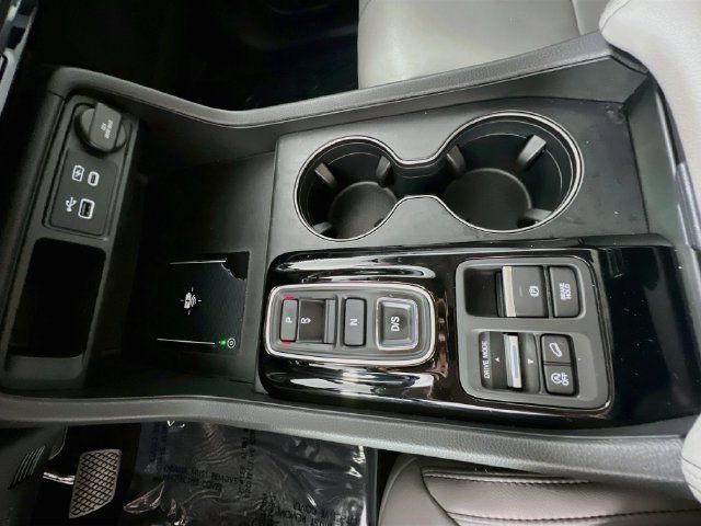 Used 2023 Honda Pilot EX-L image 25