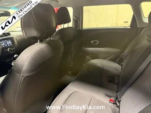 Used 2018 Kia Soul + FWD image 7