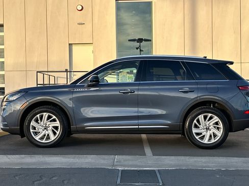 Used 2022 Lincoln Corsair FWD image 6