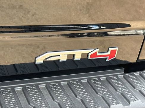 New 2025 GMC Sierra 2500 AT4 w/ AT4 Premium Plus Package image 9