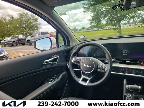 Certified 2024 Kia Sportage EX FWD image 22