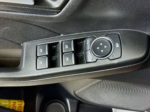 Used 2025 Ford Escape ST-Line image 18