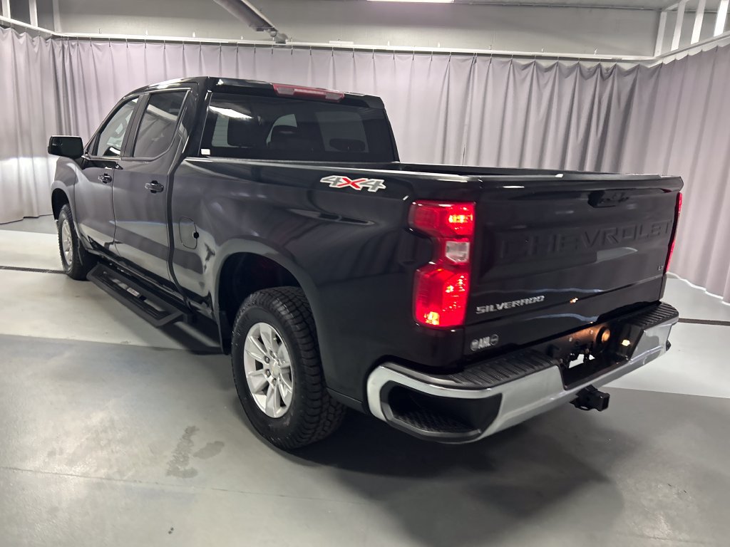 Used 2022 Chevrolet Silverado 1500 LT w/ Work Truck Package AWD/4WD image 5