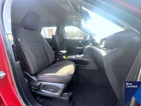 Certified 2020 Ford Explorer XLT w/ Comfort Package AWD/4WD image 16