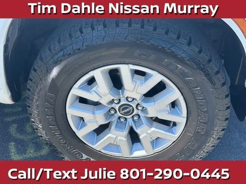 Used 2023 Nissan Frontier SV AWD/4WD image 14