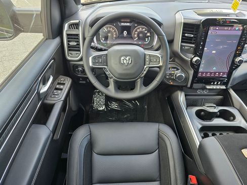 New 2026 RAM 1500 Big Horn AWD/4WD image 30