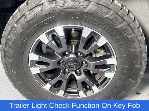 Used 2021 Nissan Titan PRO-4X w/ Pro-4x Convenience Package image 45