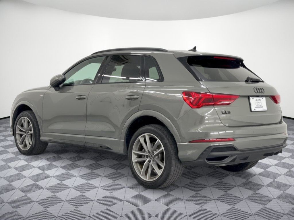 Used 2024 Audi Q3 2.0T Premium AWD/4WD image 3