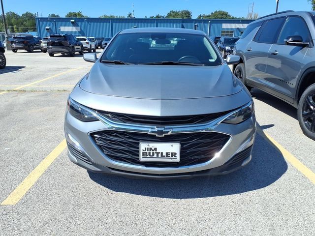Used 2024 Chevrolet Malibu RS FWD image 3