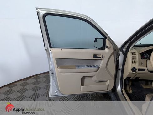 Used 2012 Ford Escape XLT AWD/4WD image 10