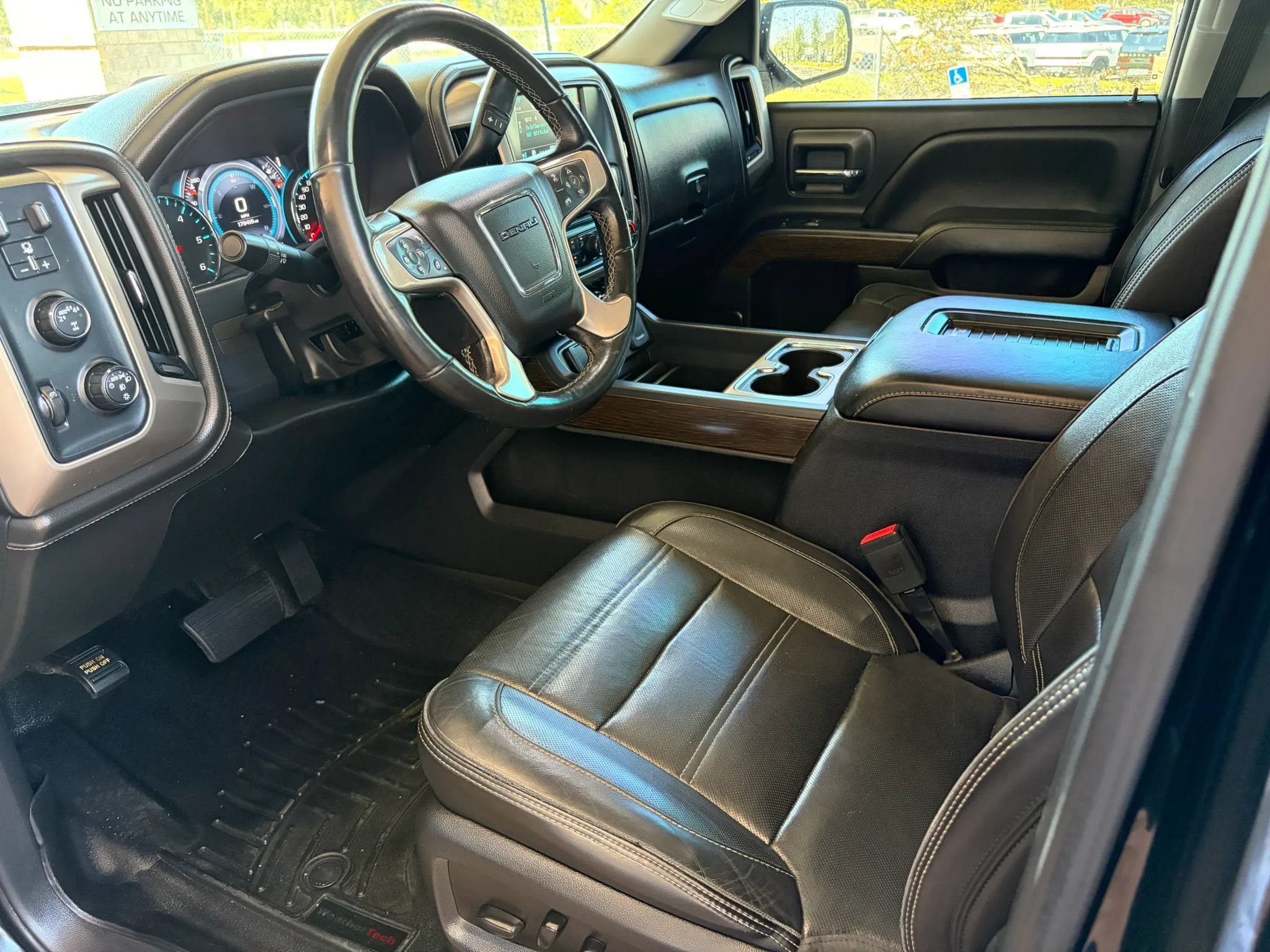Used 2018 GMC Sierra 1500 Denali w/ Denali Ultimate Package AWD/4WD image 13