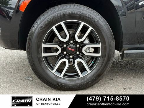 Used 2022 GMC Yukon AT4 w/ Technology Package AWD/4WD image 36