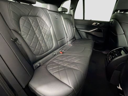 New 2026 BMW X5 xDrive40i w/ M Sport Package image 28