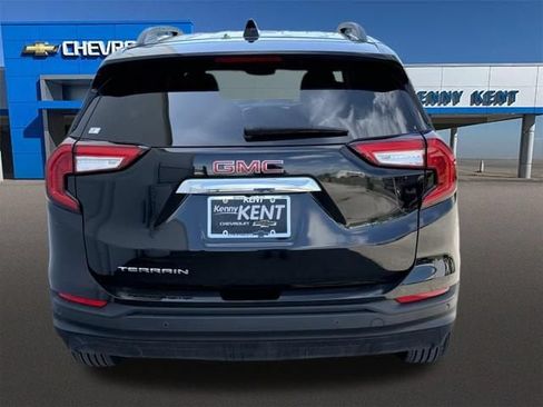 Certified 2024 GMC Terrain SLE w/ Driver Convenience Package FWD image 9