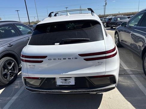 New 2026 Genesis GV70 2.5T Advanced AWD/4WD image 5