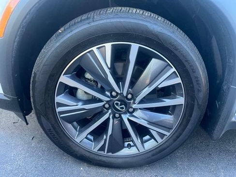 Certified 2026 INFINITI QX60 Luxe w/ Cargo Package AWD/4WD image 22