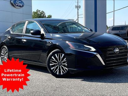 Used 2025 Nissan Altima 2.5 SV