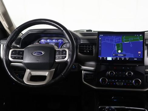 Used 2022 Ford Expedition XLT AWD/4WD image 36