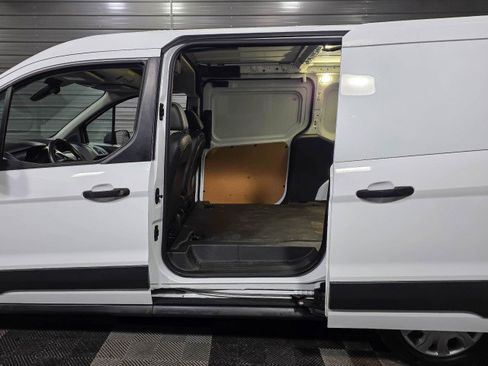 Used 2018 Ford Transit Connect XL image 11