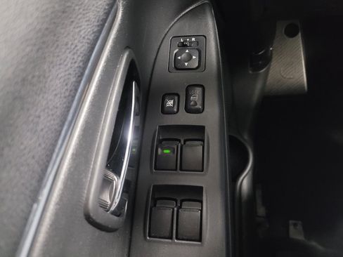 Used 2017 Mitsubishi Outlander Sport SE image 27