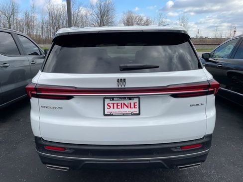 Used 2025 Buick Enclave Preferred FWD image 22