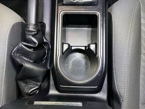 Used 2021 Toyota Tacoma SR image 37