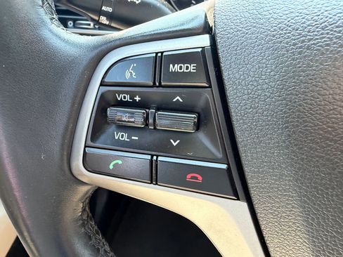 Used 2017 Hyundai Elantra SE w/ SE A/T Tech Package 03 FWD image 21