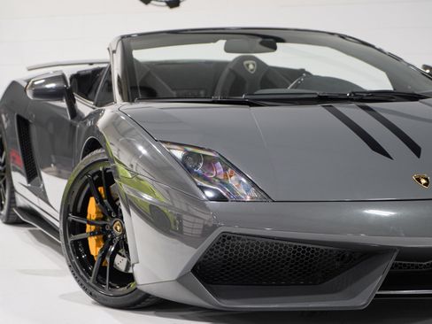 Used 2012 Lamborghini Gallardo LP 570-4 Performante AWD/4WD image 25