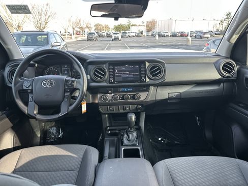 Used 2023 Toyota Tacoma TRD Off-Road image 28