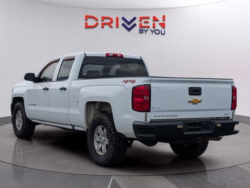Used 2019 Chevrolet Silverado 1500 W/T w/ WT Convenience Package image 3