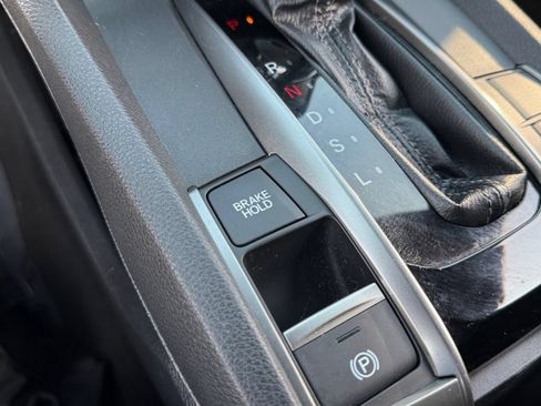 Used 2020 Honda Civic EX image 34