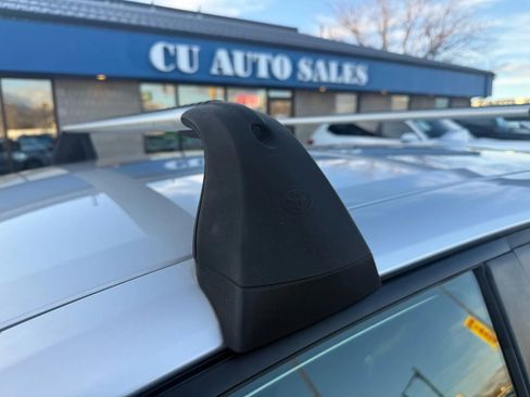 Used 2020 Toyota Corolla SE image 18