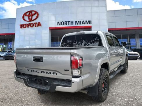 Used 2023 Toyota Tacoma Limited image 4