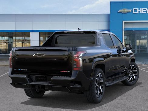 New 2025 Chevrolet Silverado EV RST AWD/4WD image 4