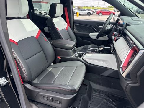 New 2026 GMC Canyon AT4X AWD/4WD image 11