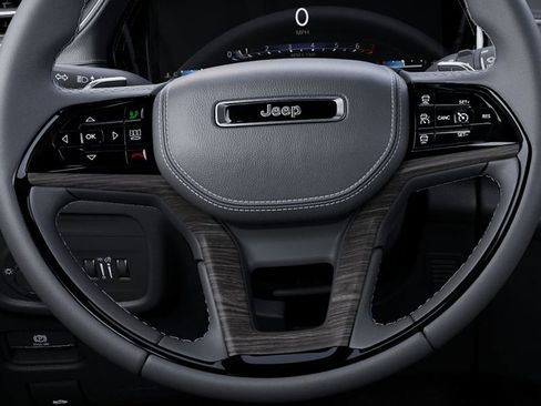 New 2025 Jeep Grand Cherokee L Overland w/ Advanced Protech Group III image 19