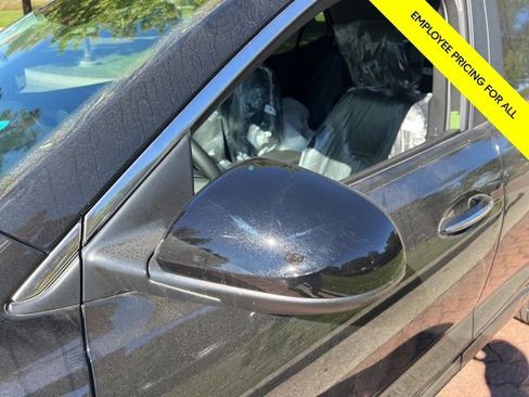 New 2025 Buick Encore GX Sport Touring image 5