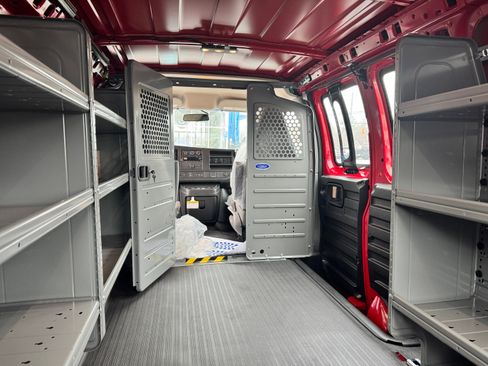 New 2026 Chevrolet Express 2500 w/ Driver Convenience Package image 9