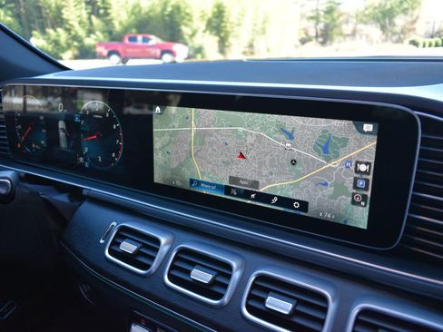 Used 2021 Mercedes-Benz GLE 350 GLE 350 4MATIC AWD 4dr SUV image 24