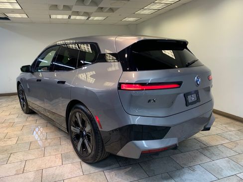 Used 2023 BMW iX M60 w/ Executive Package AWD/4WD image 9
